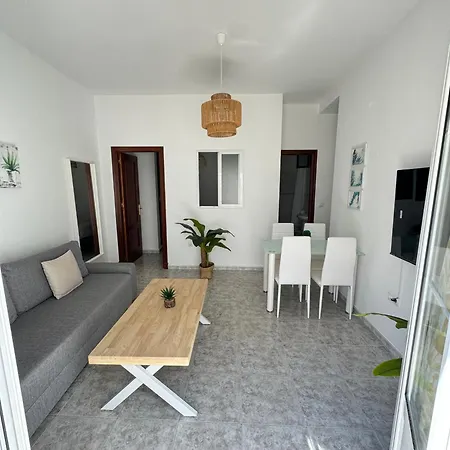 Cabildo 3 Apartment *